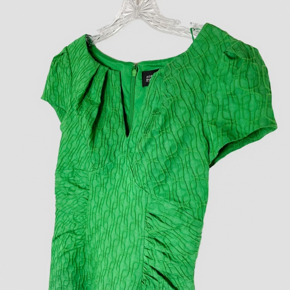 VTG Adrianna Papell Dress 1990's Green V-neck Ruching Short Sleeve Size 4 Trad